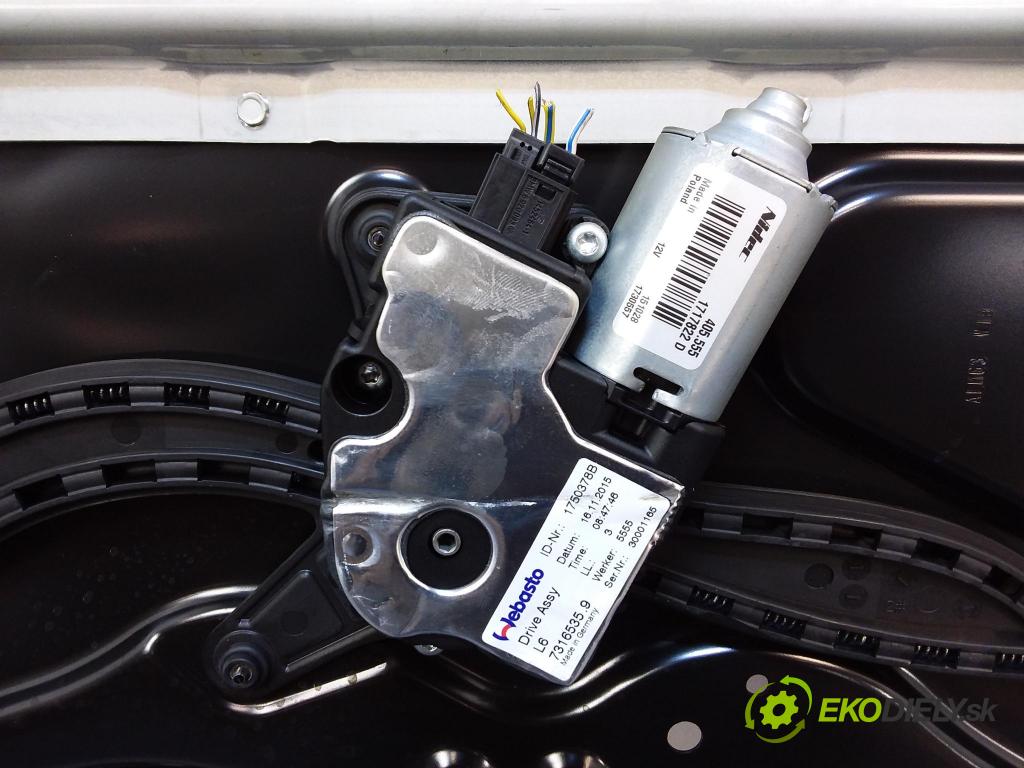 Bmw Seria 7 2015 Střešní okno: 7407090