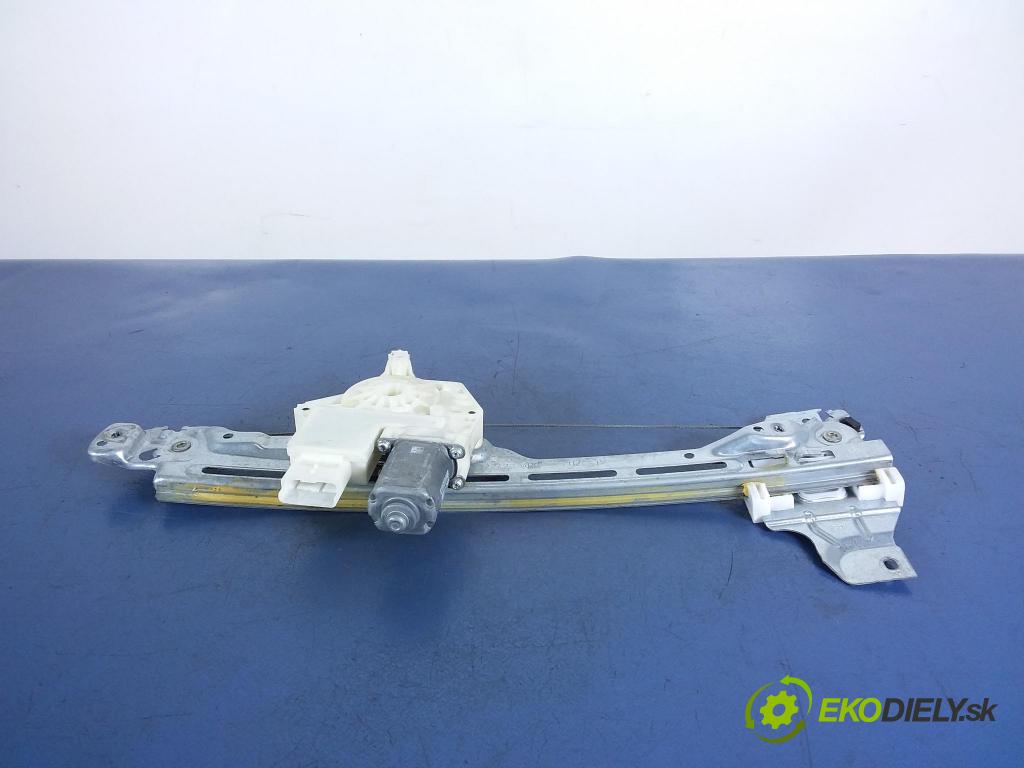 Peugeot 308 2019 mechanismus stahování Sklenka: Zad: v pravo: 9825710480