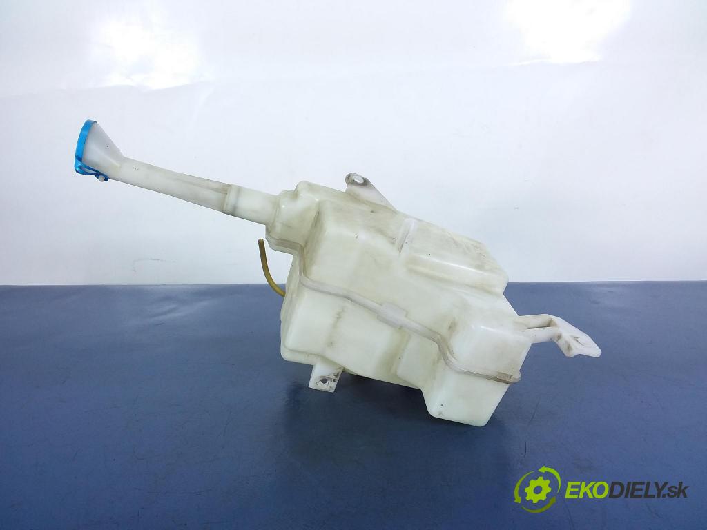 Nissan Maxima 2005 nádržka Podložka: 2224658-A