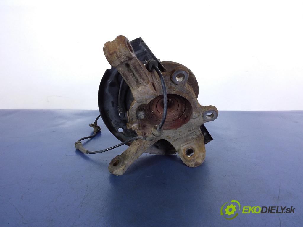 Nissan Maxima 2005 náboj ľavá