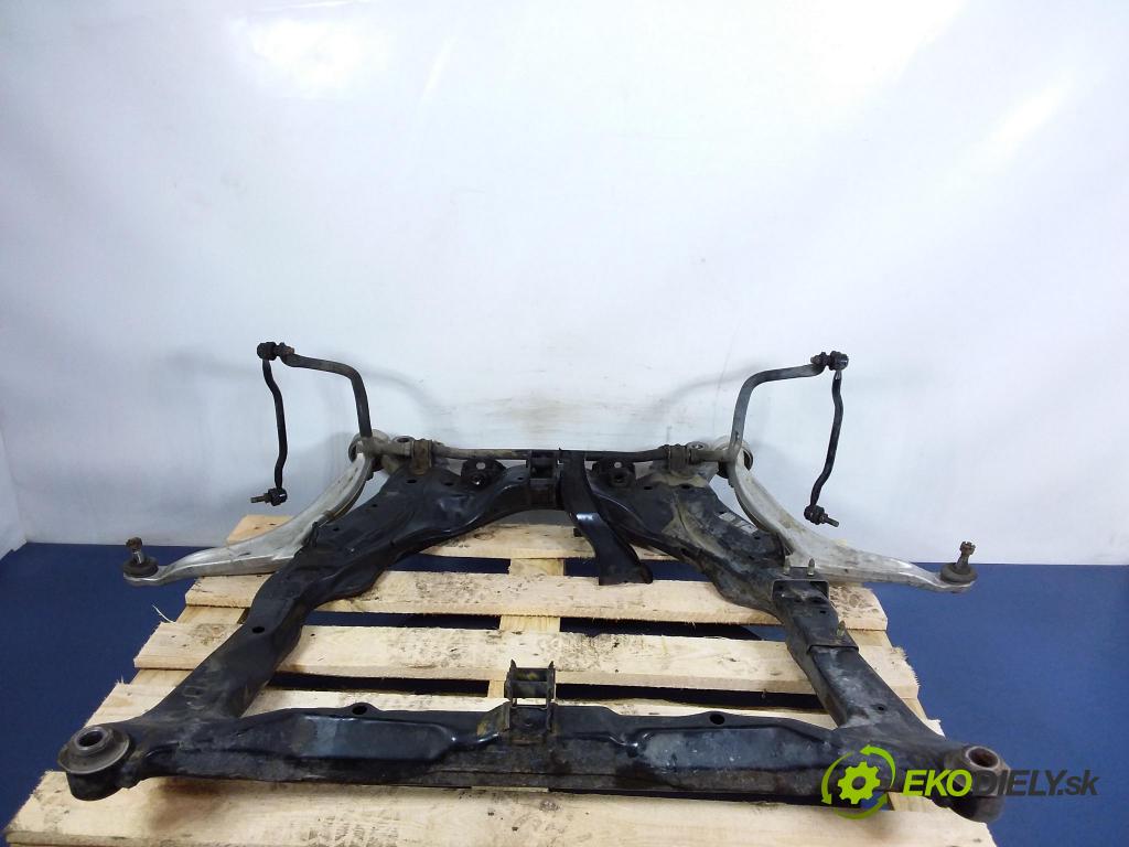 Nissan Maxima 2005 Výstuha