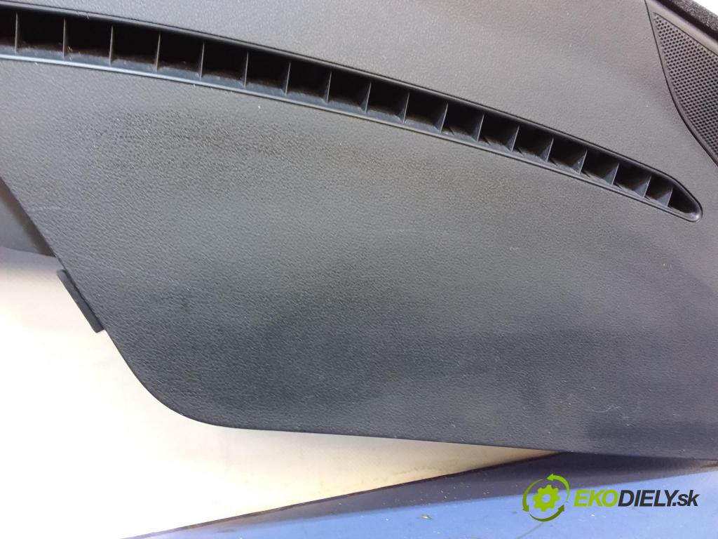 Ford C-max 2014 kokpit,pristrojová doska