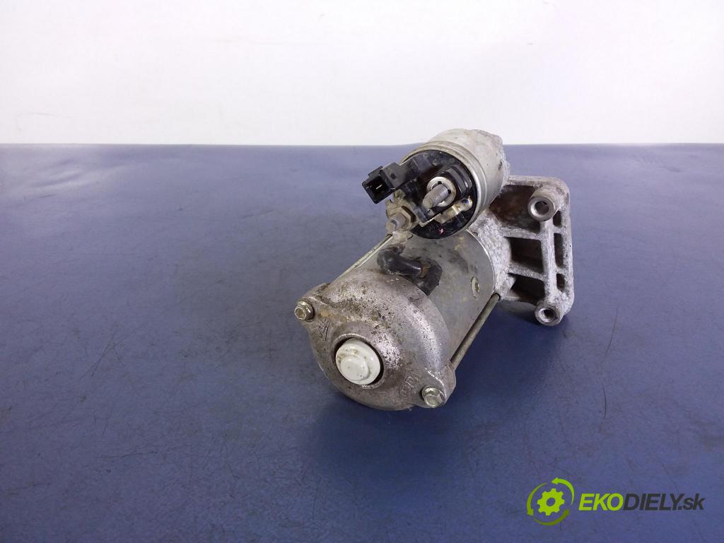 Peugeot 308 2019 štartér 9825233080