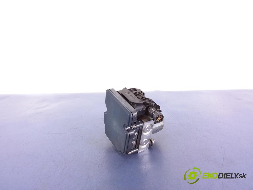 Nissan Qashqai 2015 čerpadlo ABS x 2265106516