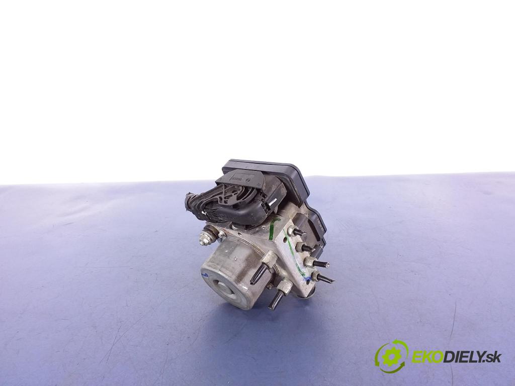 Nissan Qashqai 2015 čerpadlo ABS x 2265106516