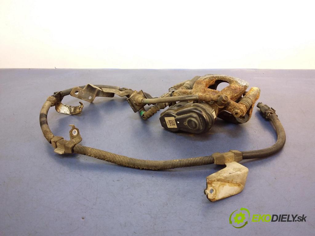 Nissan Qashqai 2015 brzdič brzdový Zad: v pravo: