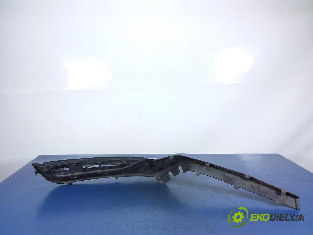 Volvo V60 2015 nárazník před 31353654