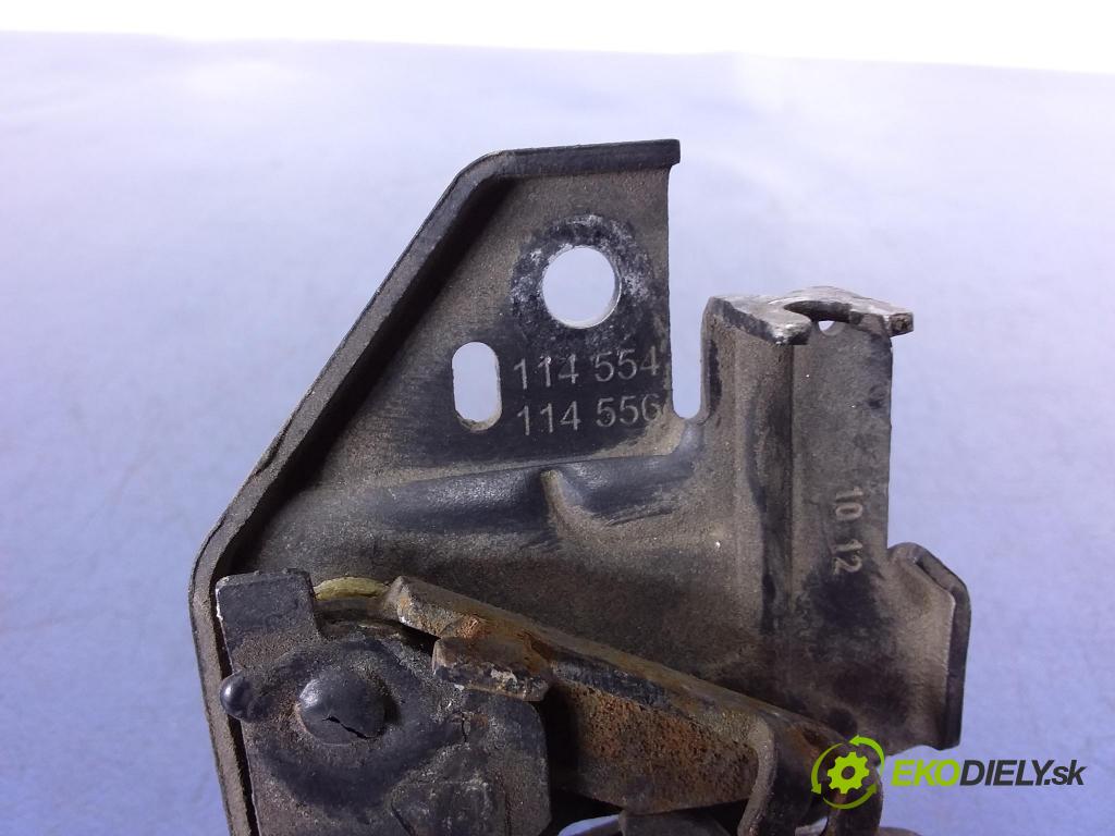 Ford Grand c-max 2012 zámek masky: 