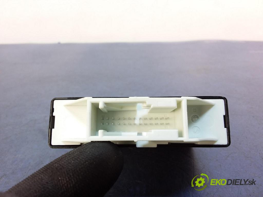 Bmw Seria 5 2017 riadiaca jednotka 6997148