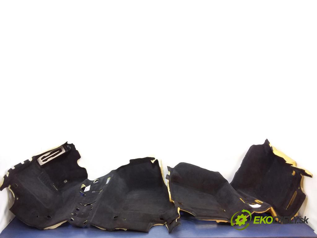 Bmw Seria 5 2017 koberec do auta 01