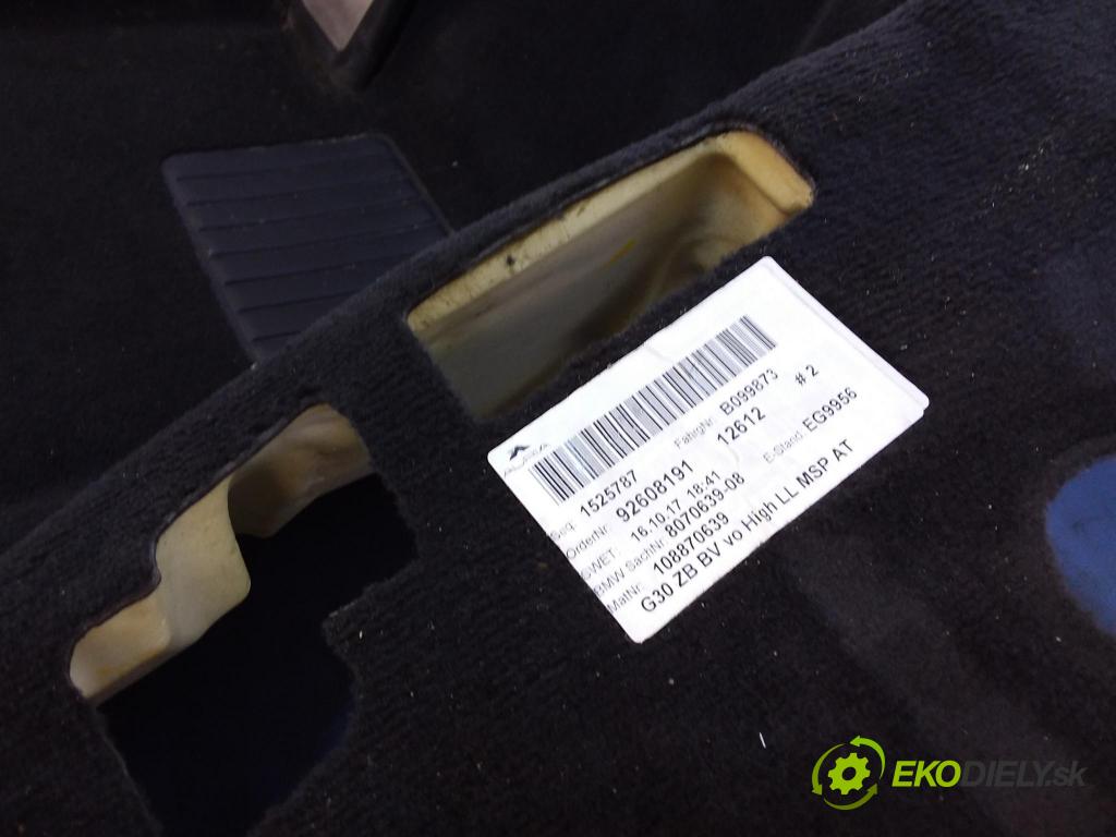 Bmw Seria 5 2017 koberec do auta 01