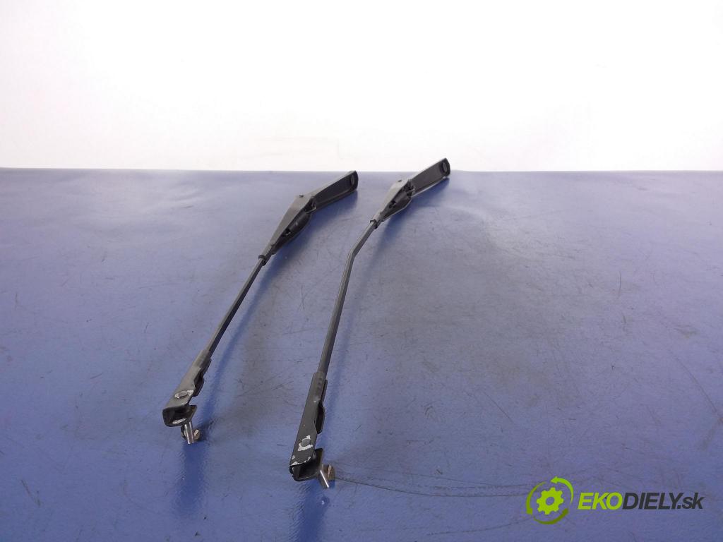 Ford Focus 2007 Rameno: Stierače: Predné 4M51-17526-CC