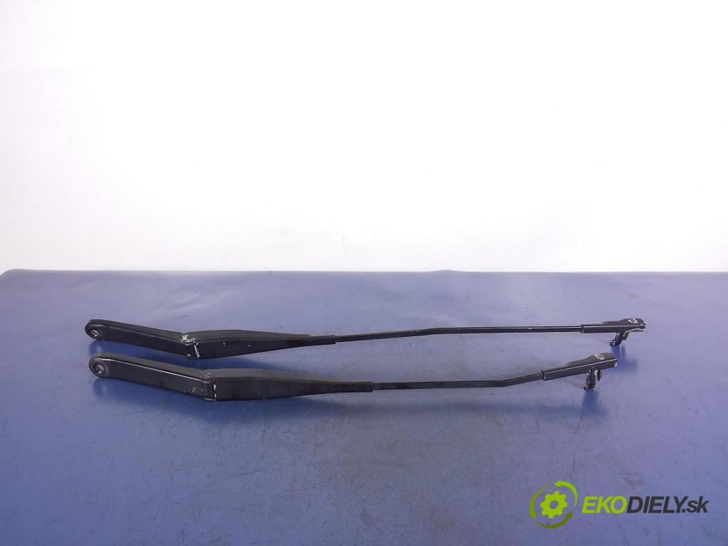 Ford Focus 2007 Rameno: Stierače: Predné 4M51-17526-CC