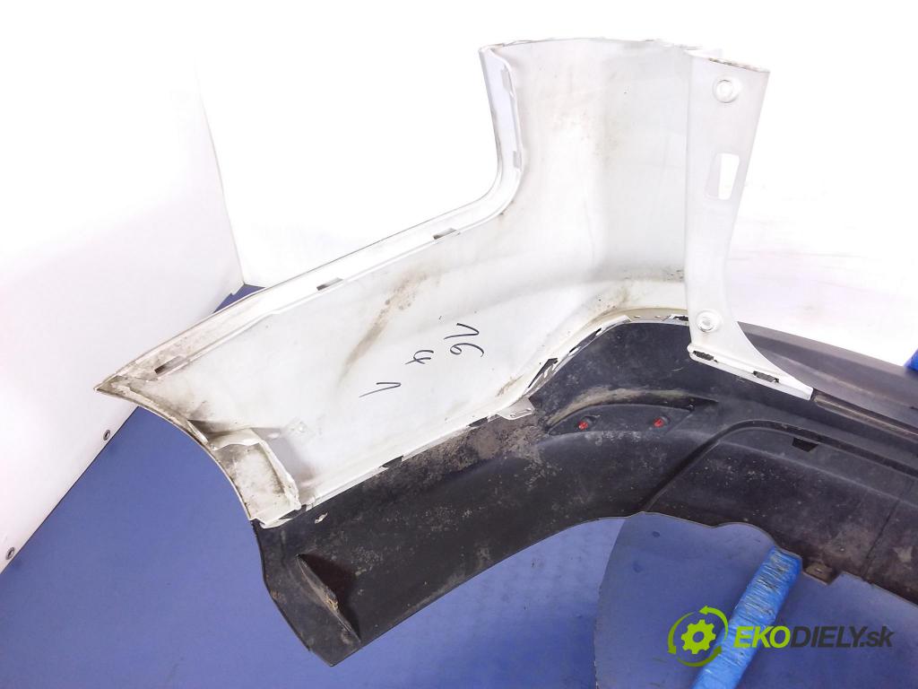 Ford Focus 2014 nárazník zad