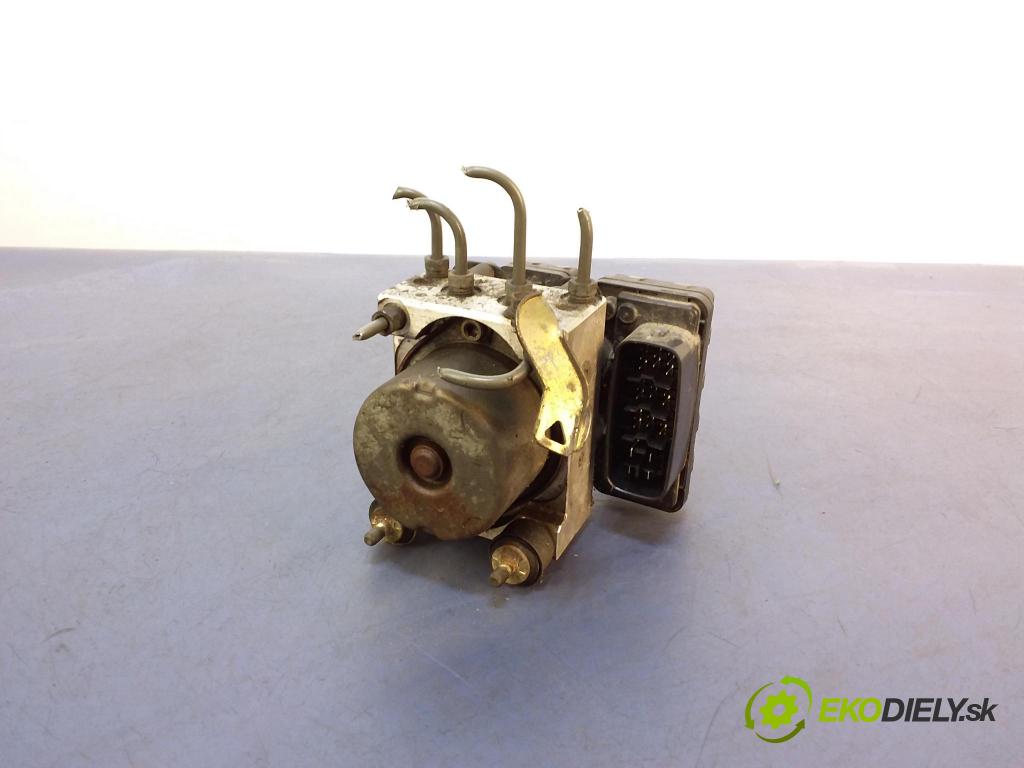 Toyota Yaris 2000 čerpadlo ABS x 89541-52031