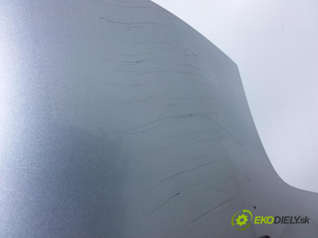 Audi A3 2004 nárazník Zad: