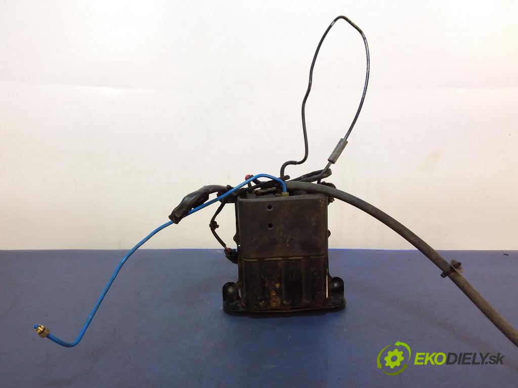 Porsche Panamera 2015 Kompresor Vzduch: 97035815111