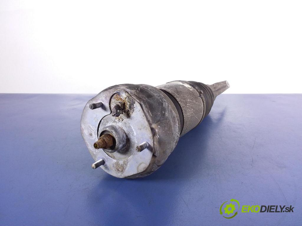 Porsche Panamera 2015 tlumič před Lewy. 97034305135