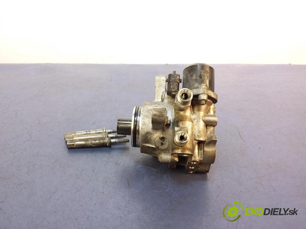 Porsche Panamera 2015 čerpadlo Palivo: / Systém: Meranie: 94811031571