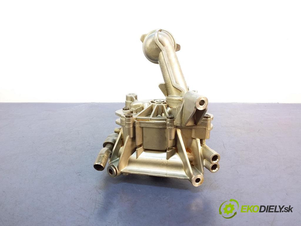 Bmw Seria 5 2017 čerpadlo oleja 8601072