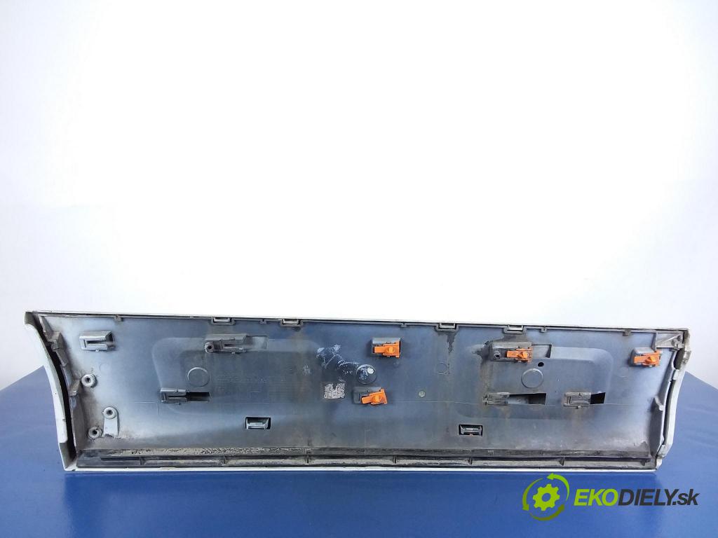 Audi Q7 2008 dvere zad Vľavo: 4L0853969