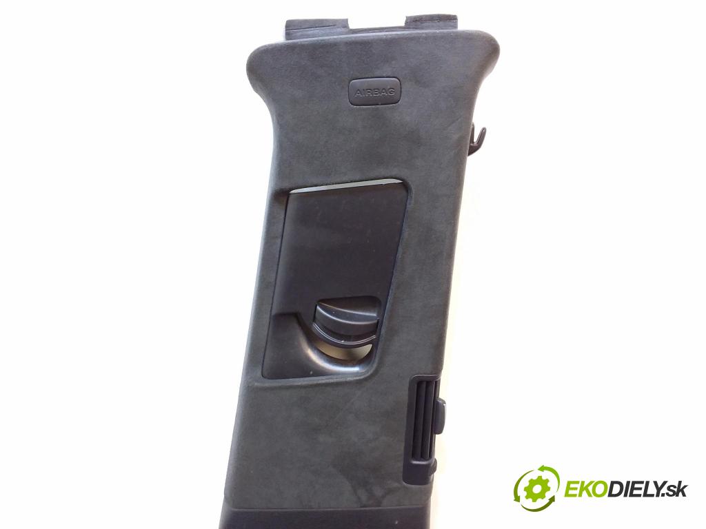 Audi Q7 2008 kryt Plast: Interiéry: 4L0867294