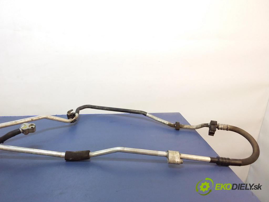 Audi Q7 2008 trubka Klimatizace: 7L8820886