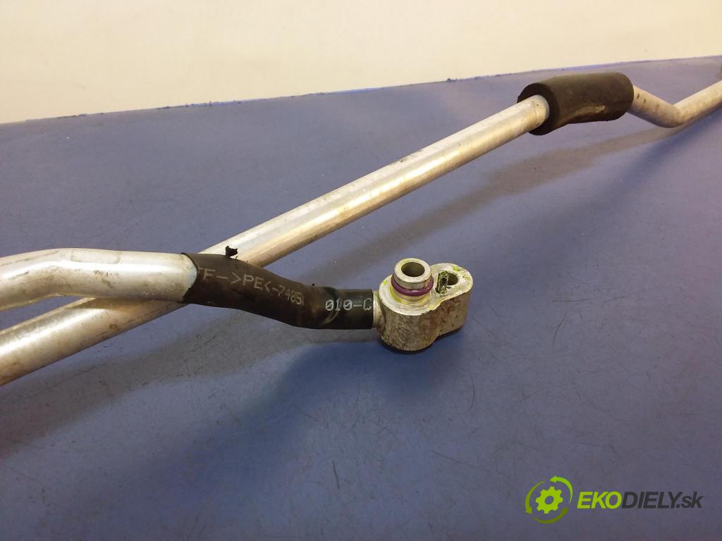 Audi Q7 2008 trubka Klimatizace: 7L8820886