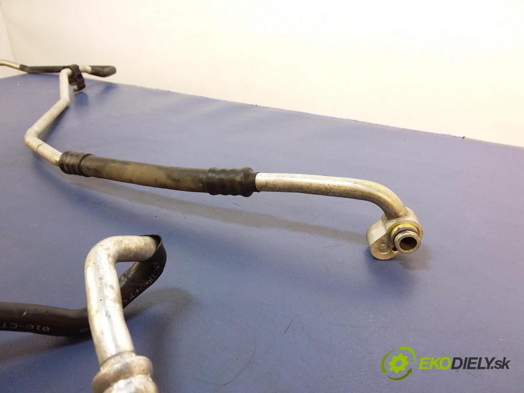 Audi Q7 2008 trubka Klimatizace: 7L8820886