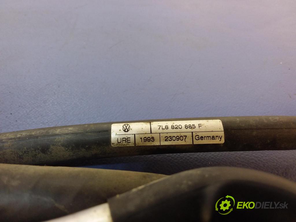 Audi Q7 2008 trubka Klimatizace: 7L8820886