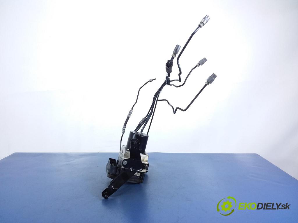 Bmw Seria 5 2007 čerpadlo ABS x 6781968