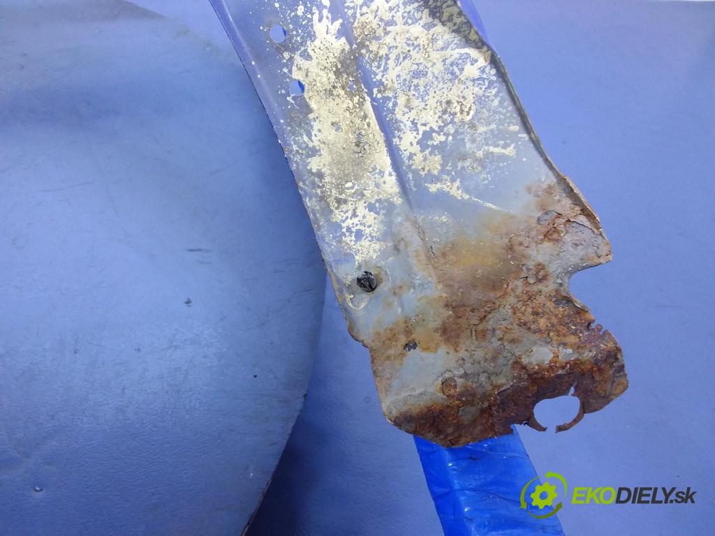 Opel Corsa 2006 blatnik před v pravo: