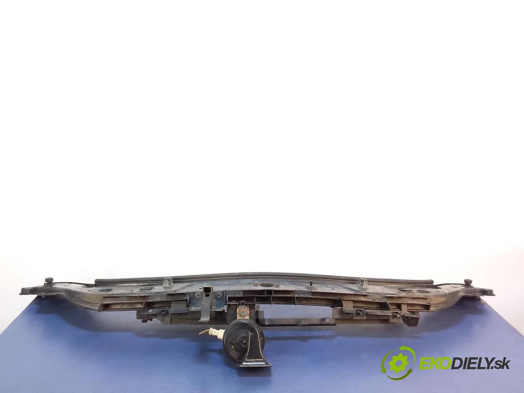 Renault Megane 2004 výztuha Čelní / stěna Přední