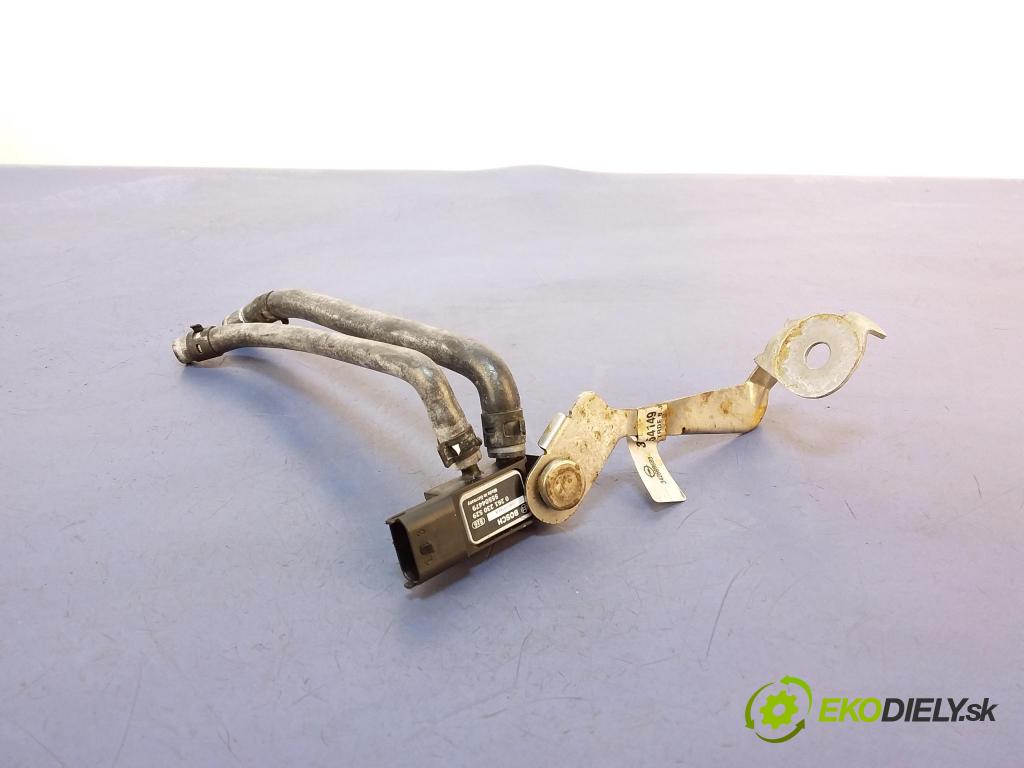 Opel Astra 2018 snímač 0261230529