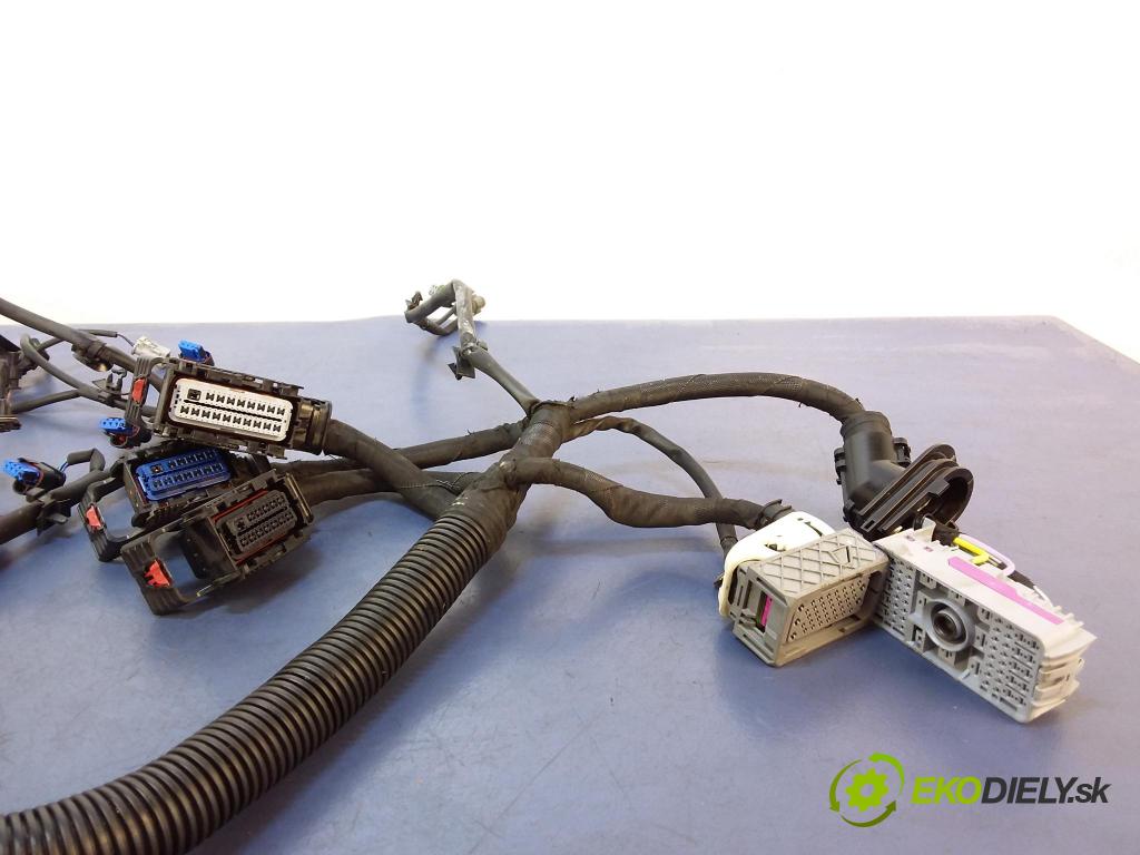 Opel Astra 2018 inštalácia Elektrický: 39187007