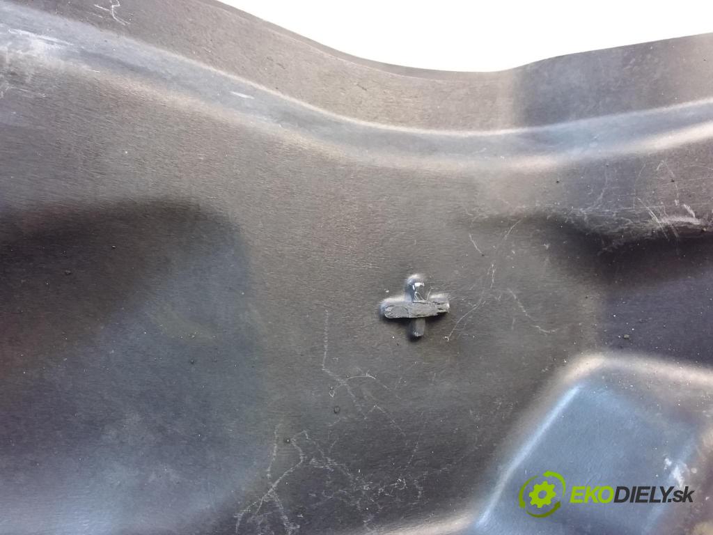 Ford Focus 2005 torpédo 4M51-A01628-AE