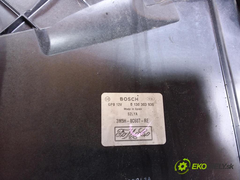 Ford Focus 2005 chladič Voda: 