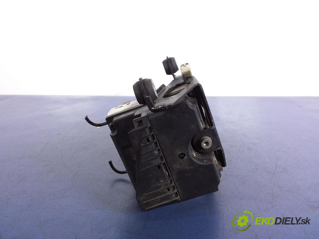 Audi A4 1995 čerpadlo ABS x 8D0614111