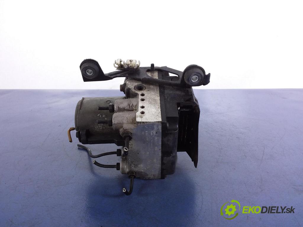 Audi A4 1995 čerpadlo ABS x 8D0614111