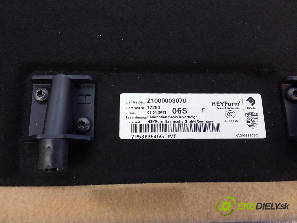 Porsche Cayenne 2014 koberec do auta 7P5863546G