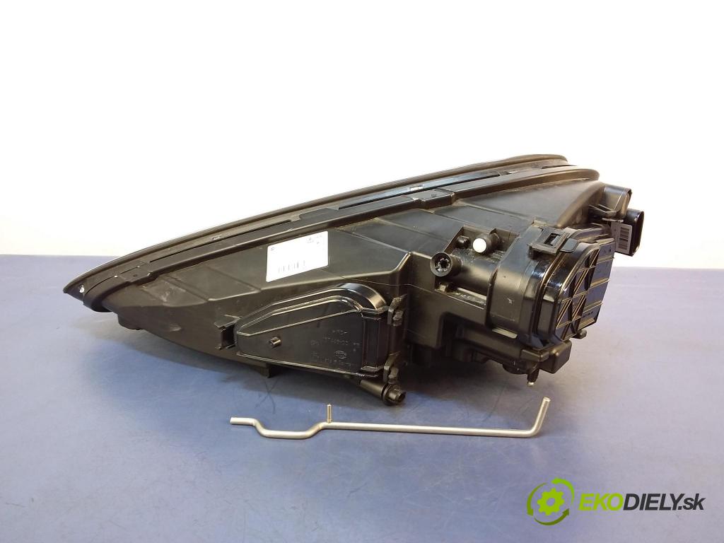 Porsche Cayenne 2014 Reflektor: v pravo: 7P5941030