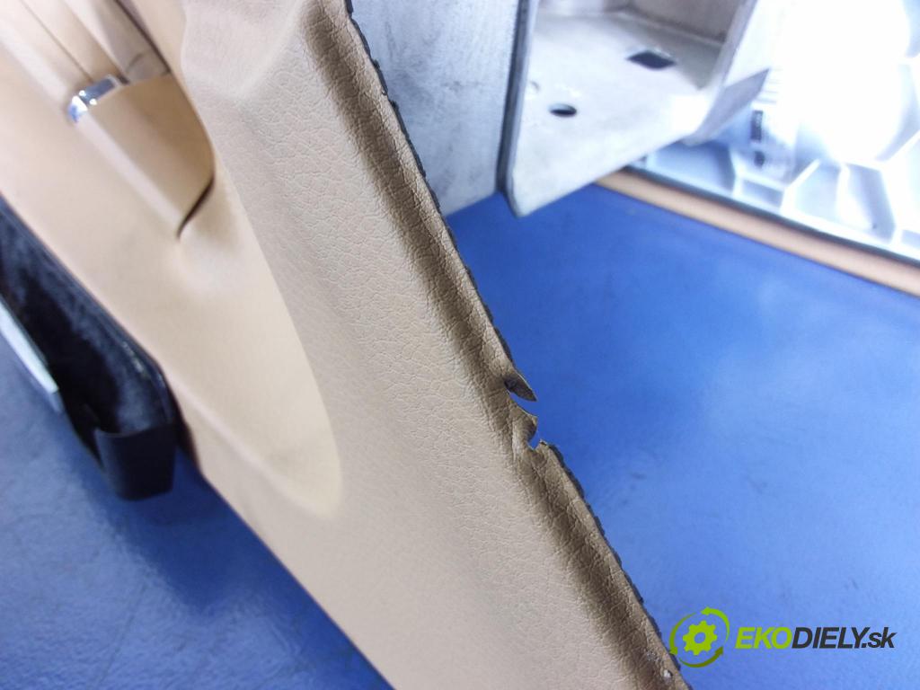 Porsche Cayenne 2014 operadlo