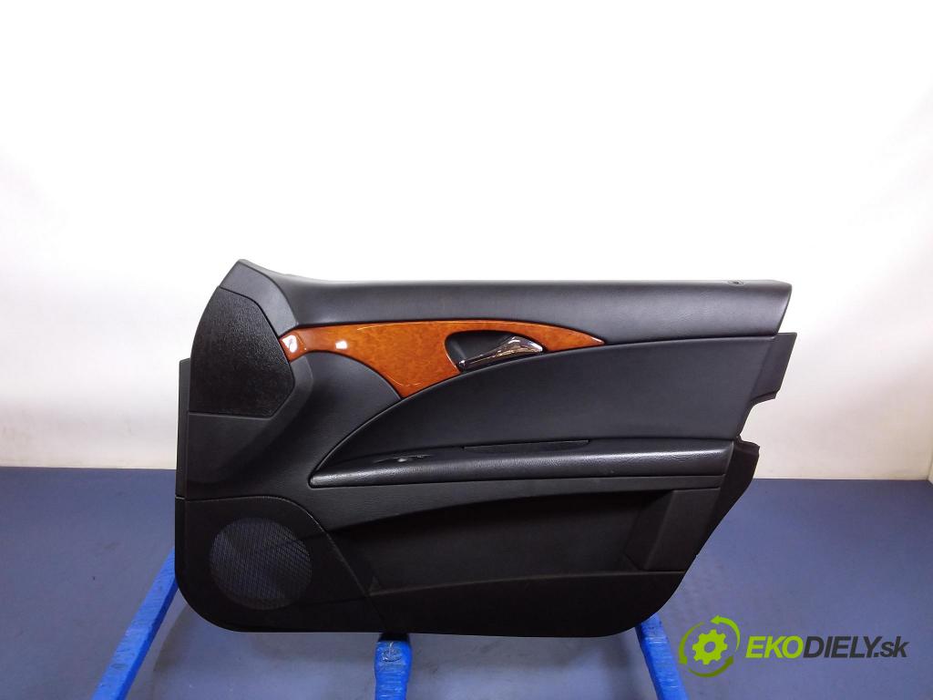 Mercedes E-klasa 2007 Čalounictví: dvere Predné Prava: