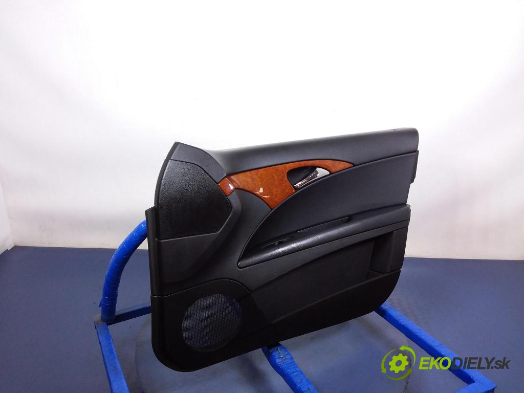 Mercedes E-klasa 2007 Čalounictví: dvere Predné Prava: 