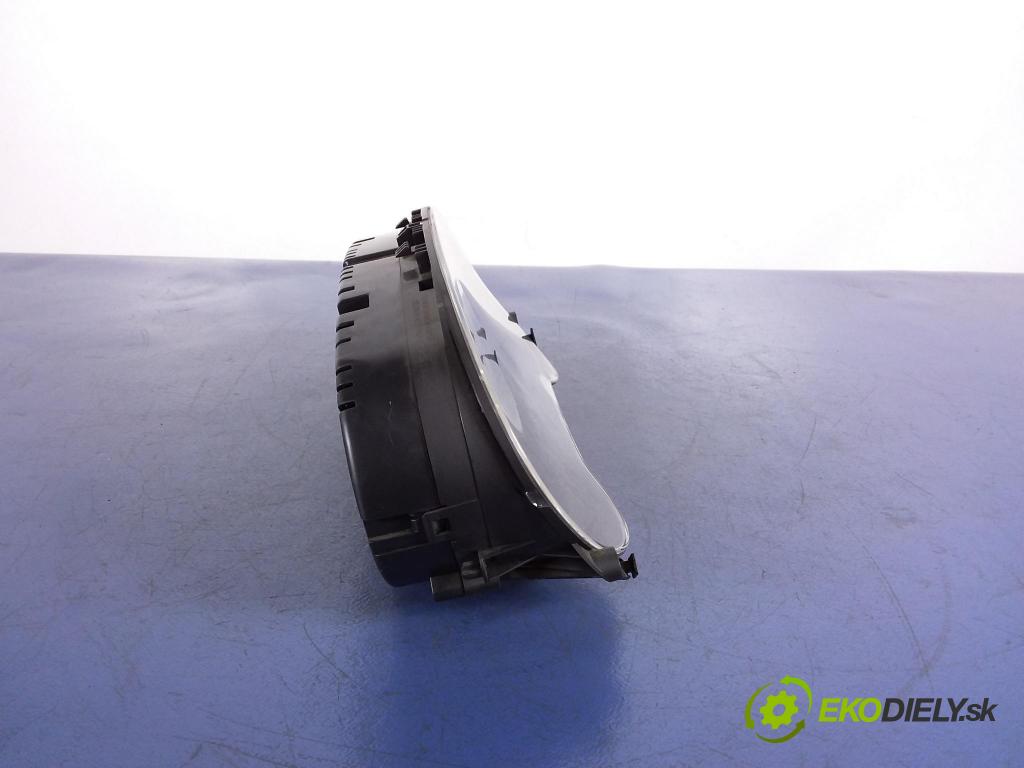 Vw Jetta 2011 prístrojovka/ budíky 5C6920870A