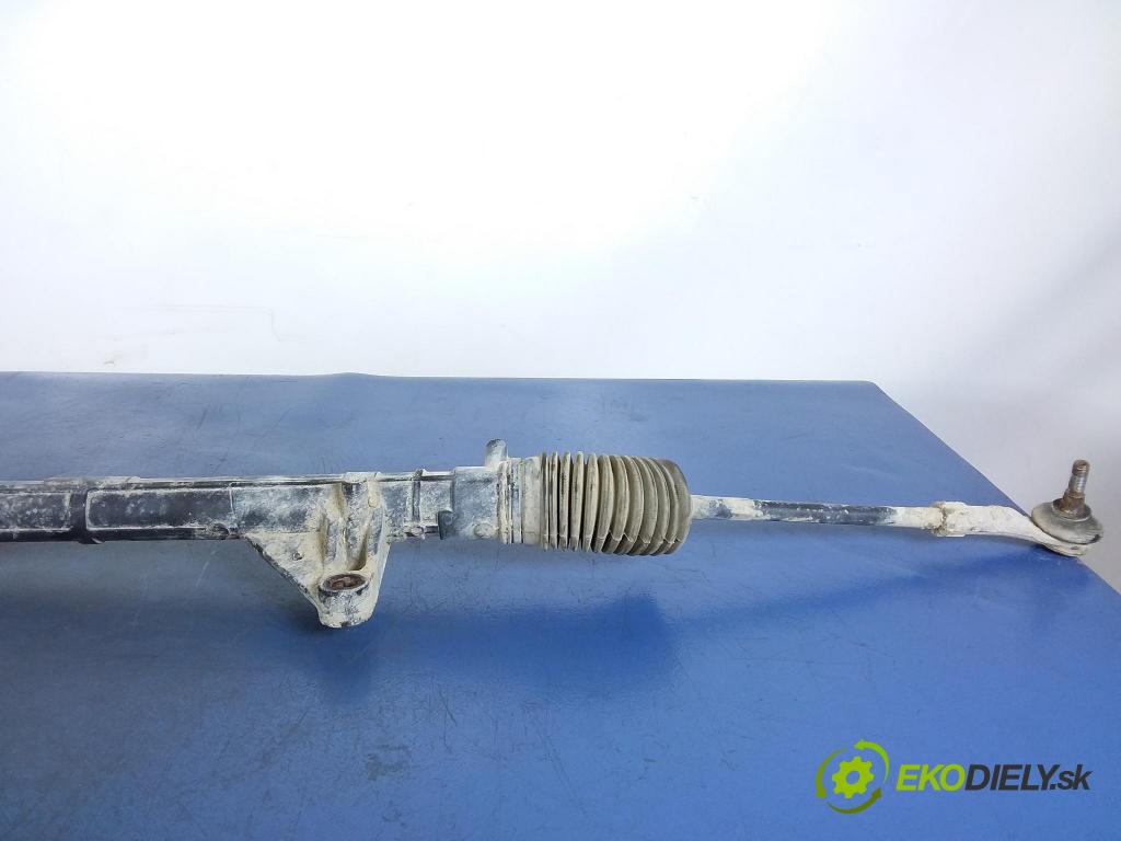 Nissan Micra 2003 řízení volantu A0007033