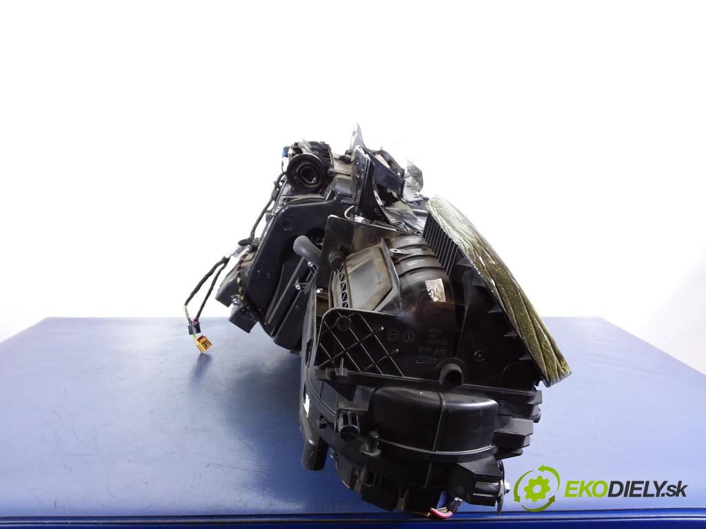 Vw Jetta 2011 radiator 5C1820003AS