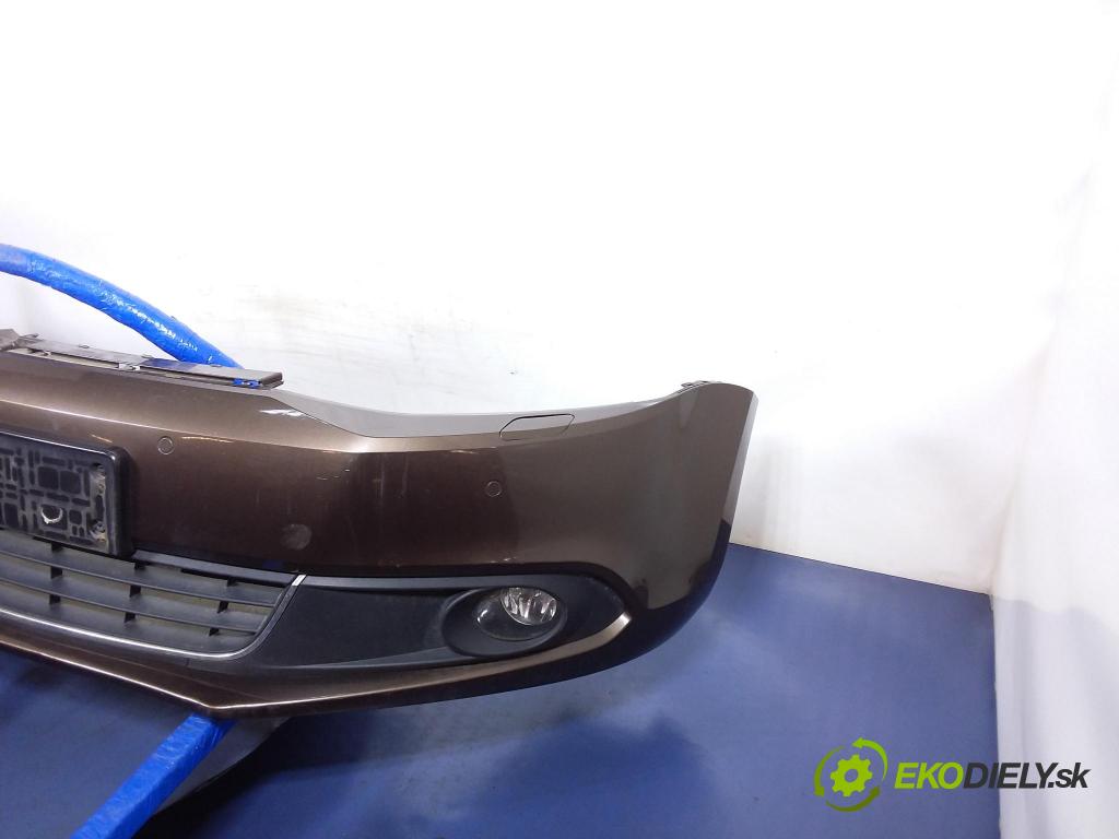 Vw Jetta 2011 nárazník před