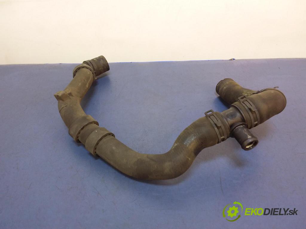 Vw Jetta 2011 rúrka Chladič: 1K0122051HA