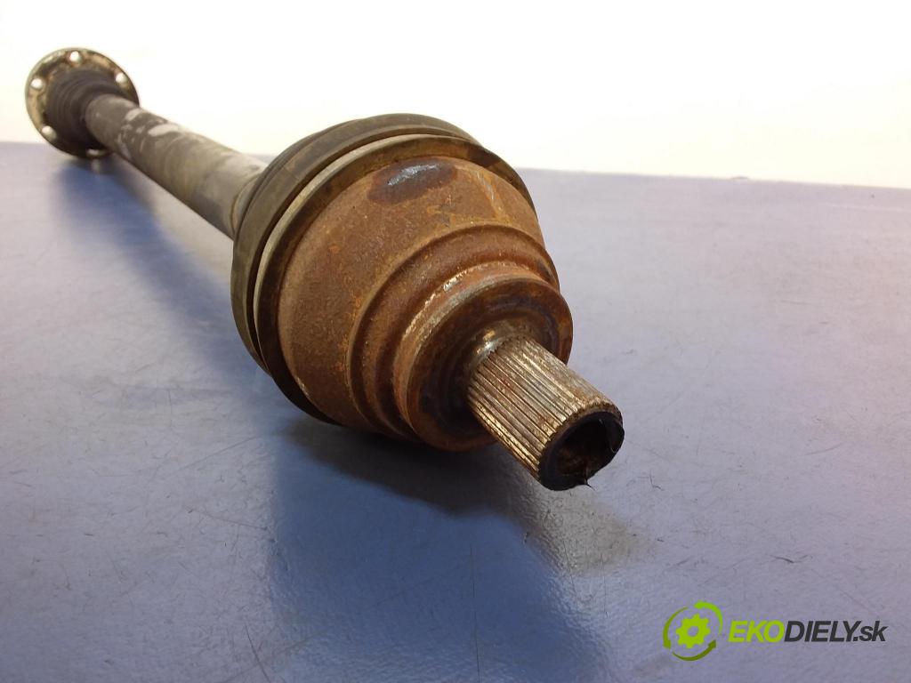 Vw Passat 2007 poloos Prava: Predné